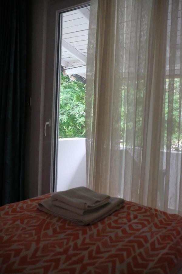 Ceneviz Hotel อาดราซาน ภายนอก รูปภาพ